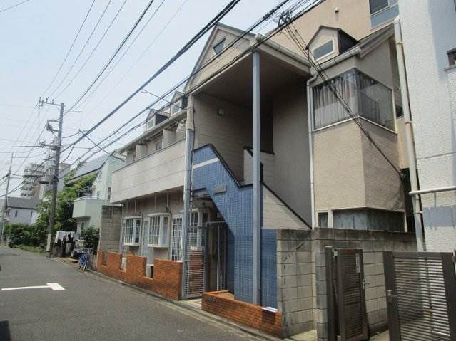 八幡山駅徒歩9分 木造 杉並区上高井戸3丁目のアパート 外観