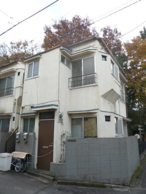 千歳船橋駅徒歩13分 木造 世田谷区桜丘4丁目のコーポ 外観