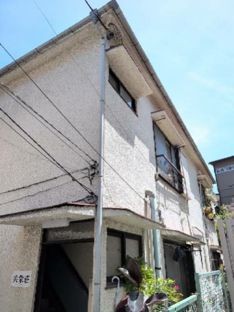 池尻大橋駅徒歩4分 木造 世田谷区池尻2丁目のアパート 外観
