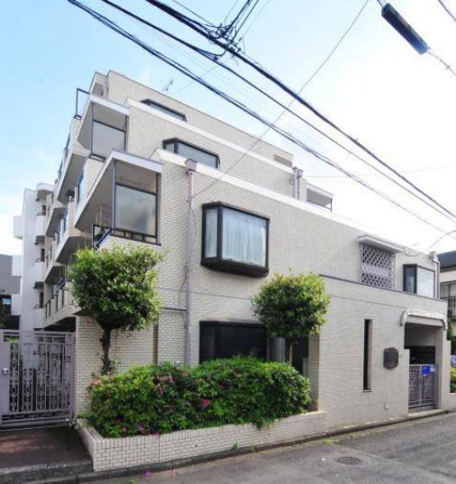祖師ヶ谷大蔵駅徒歩3分 RC造 世田谷区祖師ヶ谷1丁目のマンション 外観