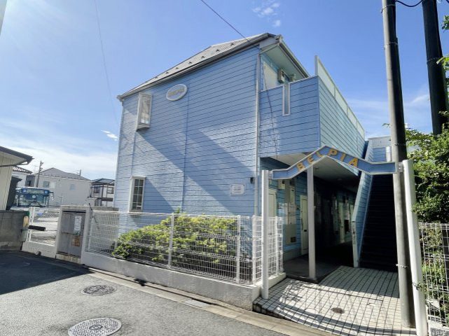 京成本線実籾駅 木造 船橋市三山8丁目のマンション 外観