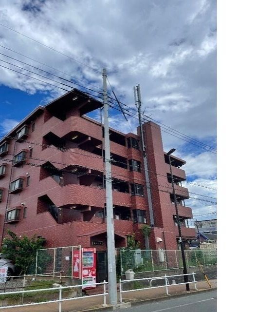 RC造 武蔵村山市学園3丁目のマンション 外観