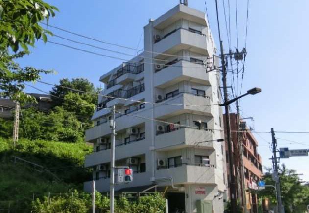 高幡不動駅徒歩7分 RC造 日野市程久保1丁目のマンション 外観